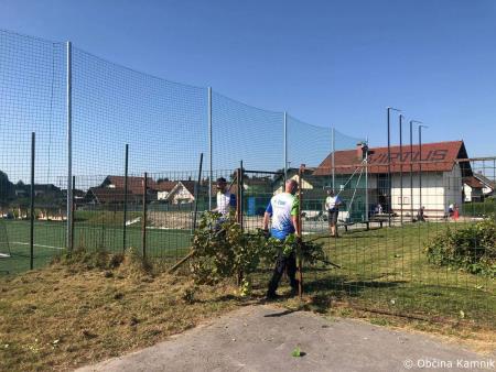 Pomoč pri urejanju športnih igrišč in igrišč pri kamniških šolah in vrtcih (24)